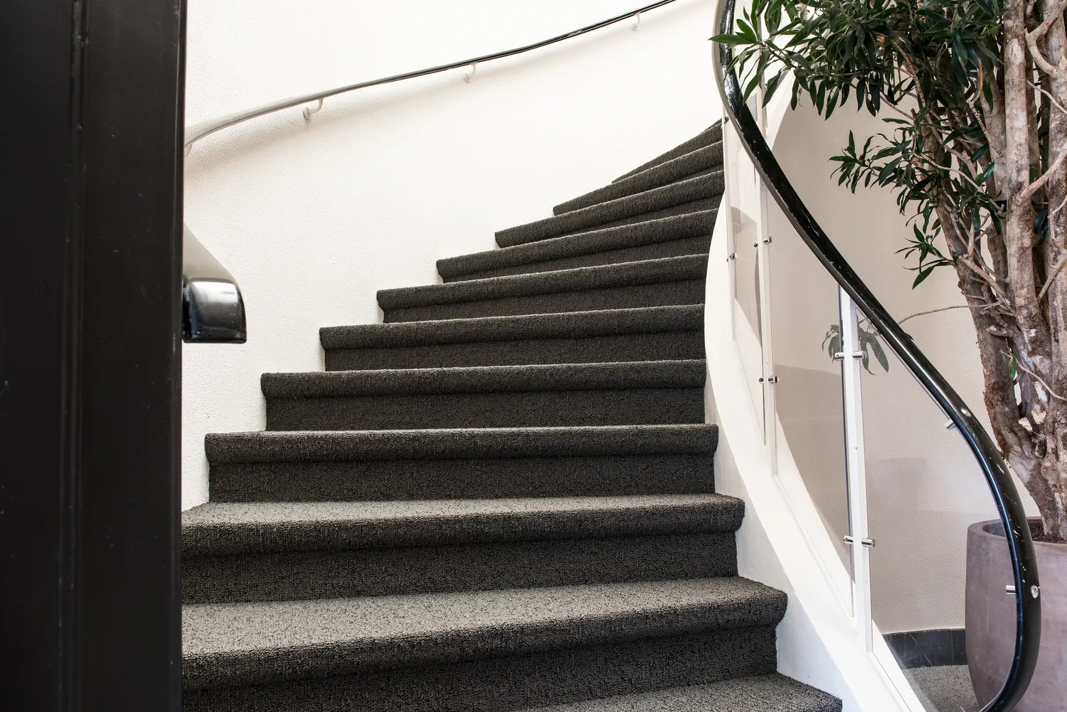 Jak łączyć wykładziny PCV?